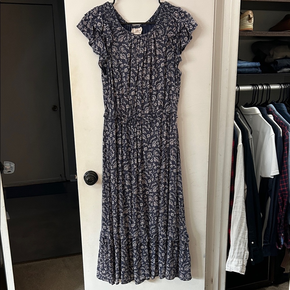 Universal Thread Navy Floral Midi Dress